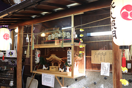 神社内の風景